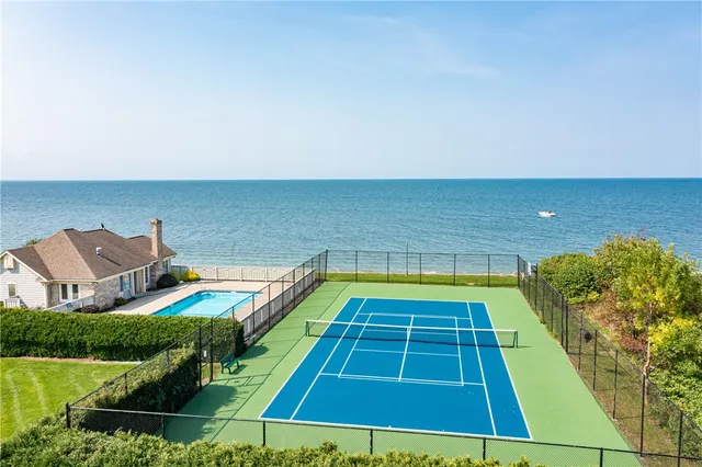 $549,900 | 125 Regatta Drive, Webster, NY 14580