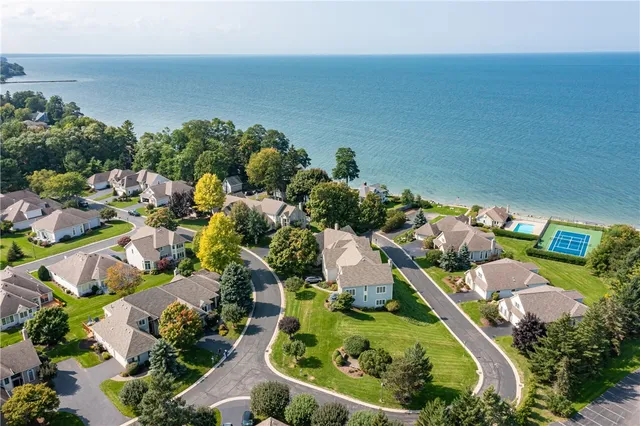 $549,900 | 125 Regatta Drive, Webster, NY 14580