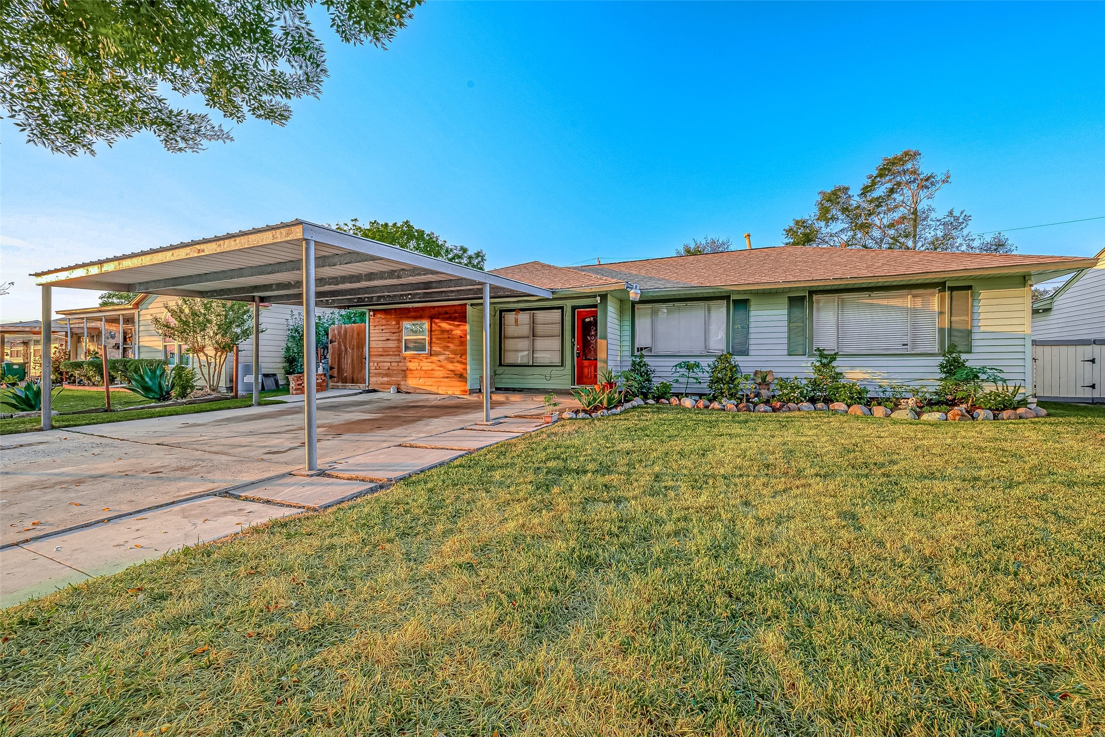 1205 Hector Avenue Pasadena, TX 77502 - Photo 19 of 48