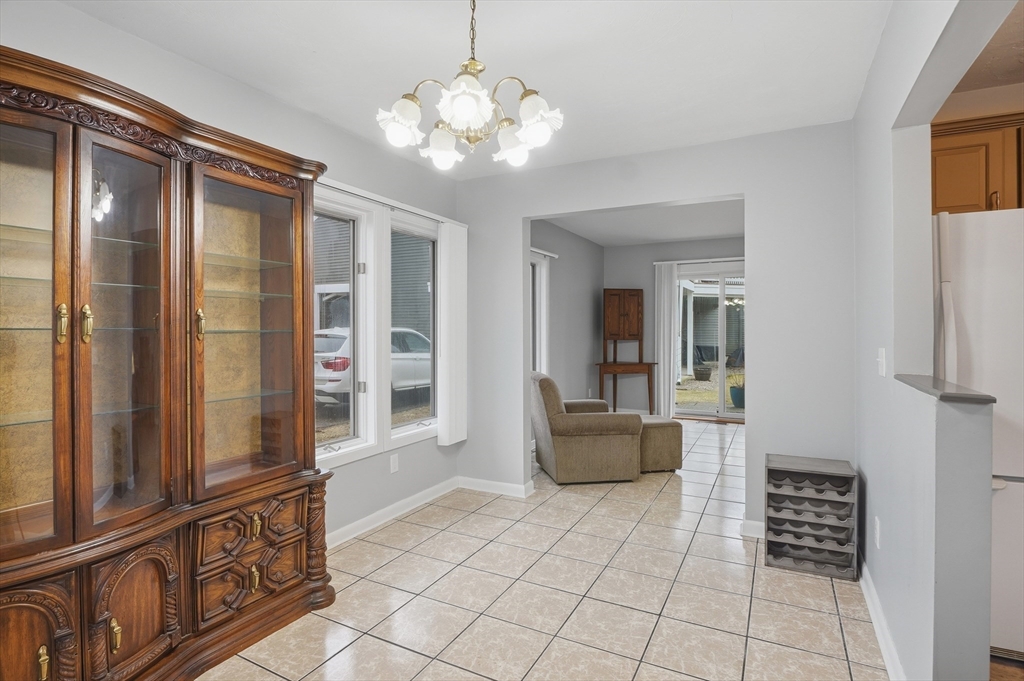 210 Beacon Park Road, Unit 210 Webster, MA 01570 - Photo 13 of 42