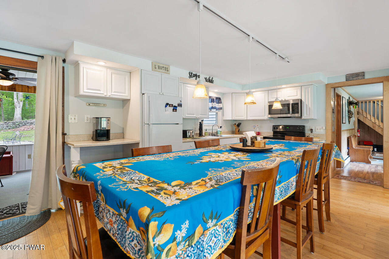 501 Towpath Road Hawley, PA 18428 - Photo 8 of 54 Kitchen