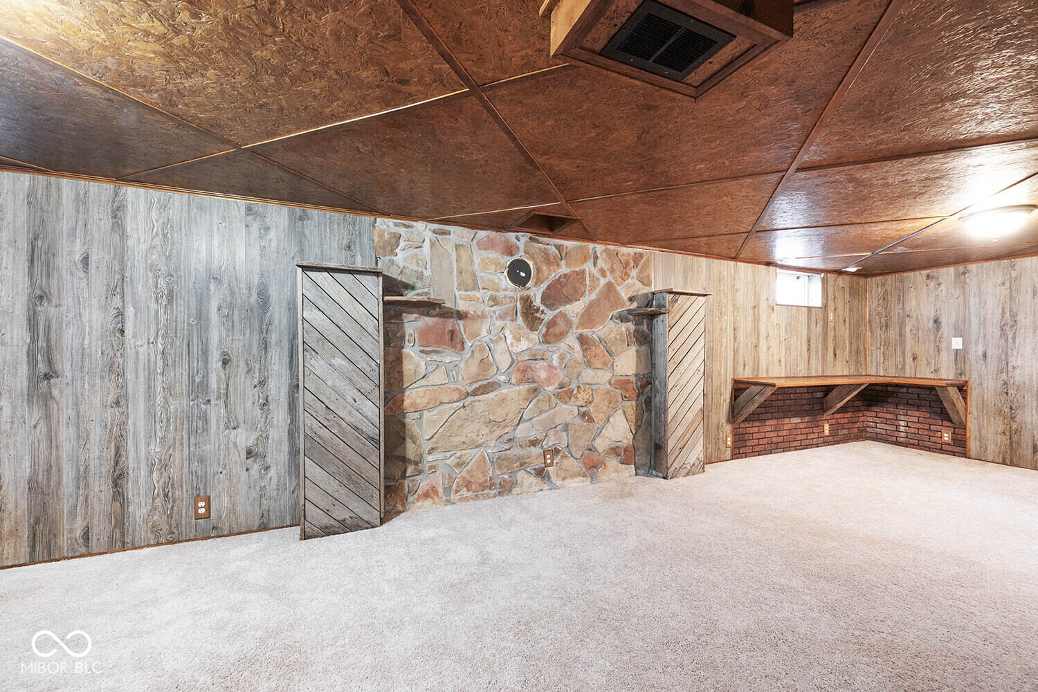 4119 Brookville Road Indianapolis, IN 46201 - Photo 19 of 31 Gallery Image 19