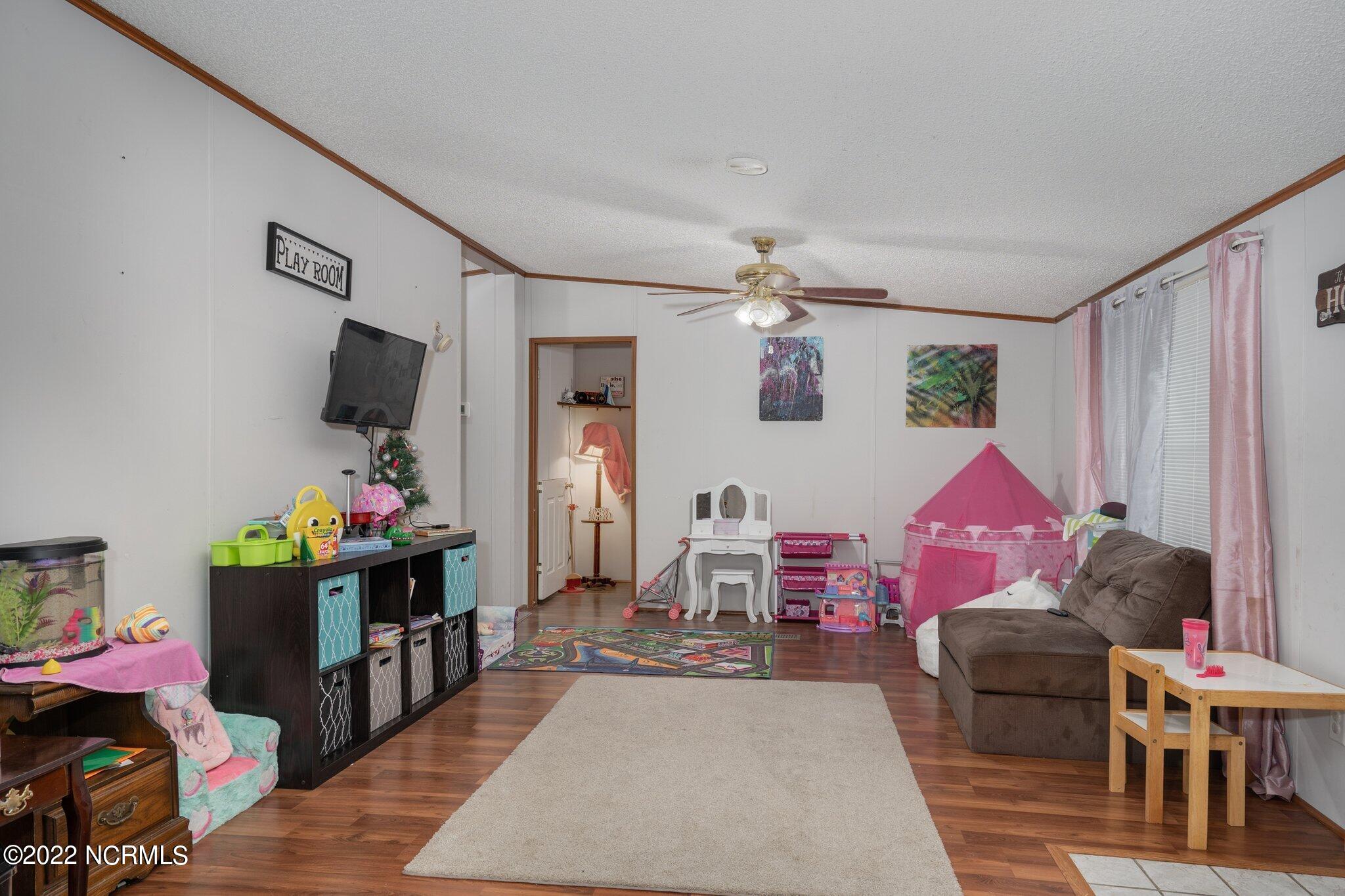 220 Maude Road Rocky Mount, NC 27801 - Photo 15 of 23 016-220MaudeRoad-RockyMount-NC-27801-SMA