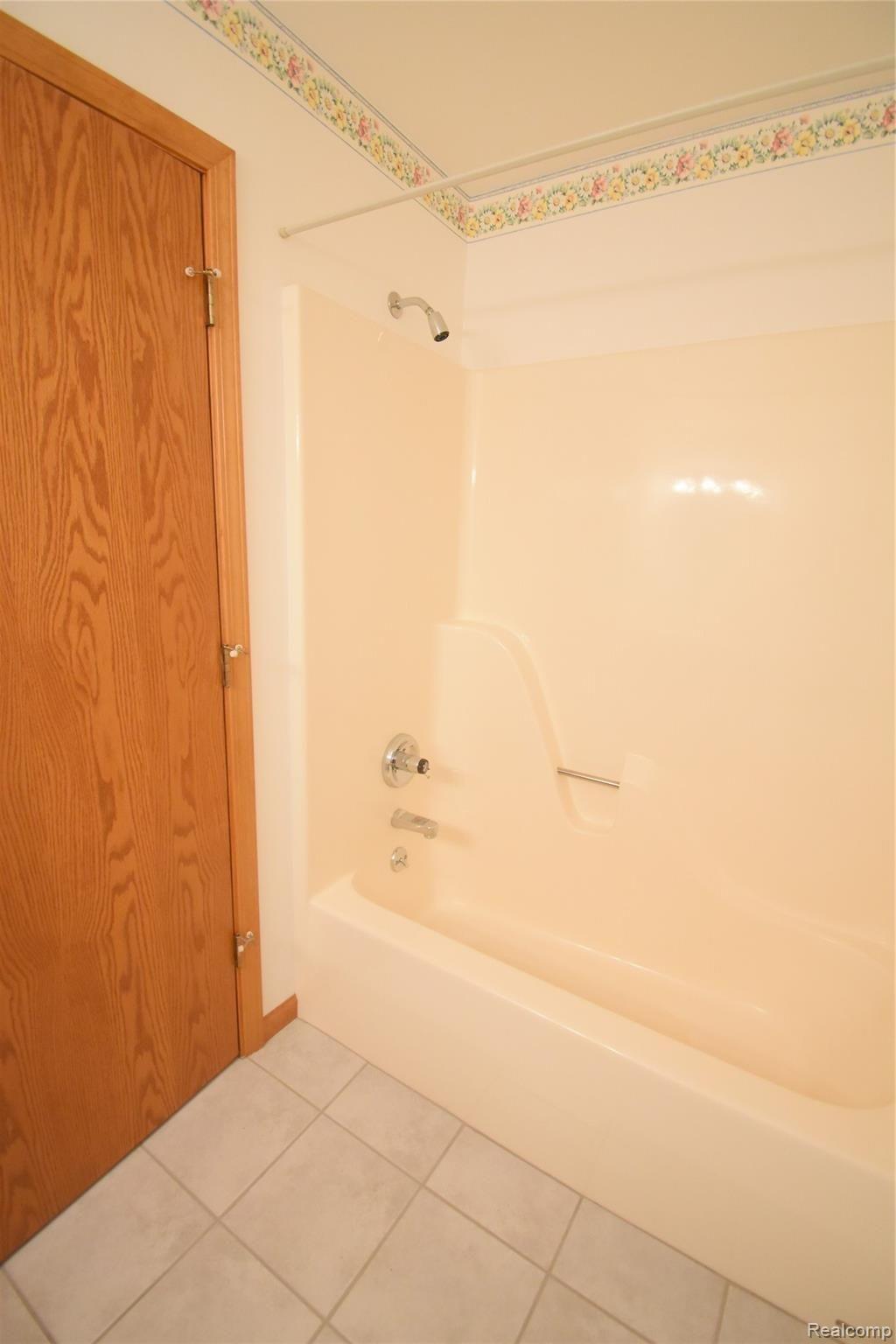 4175 South Reed Road Durand, MI 48429 - Photo 14 of 31 11.JPG