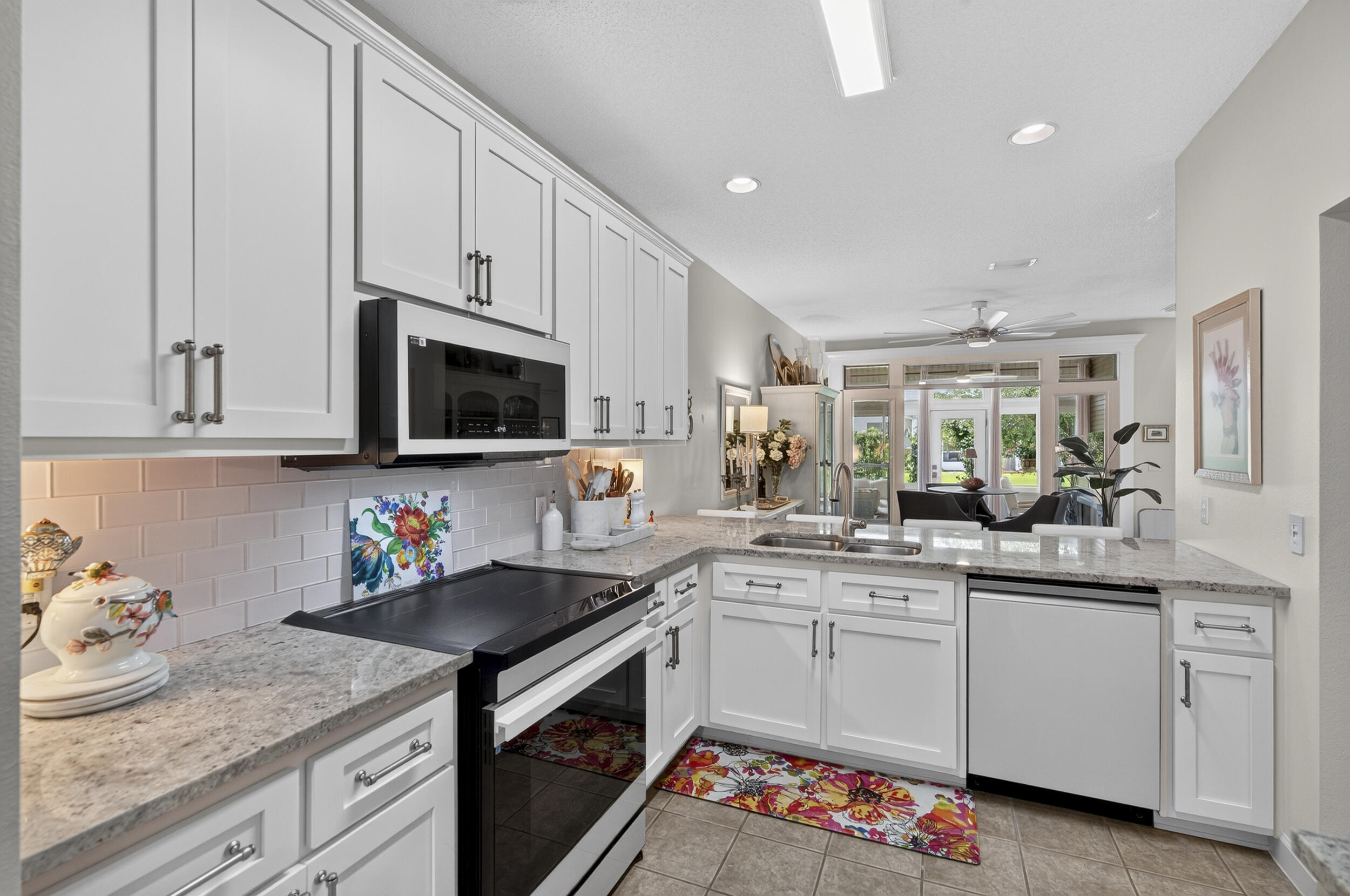 36 Corte Bambu, Unit 116A Santa Rosa Beach, FL 32459 - Photo 6 of 45 Kitchen