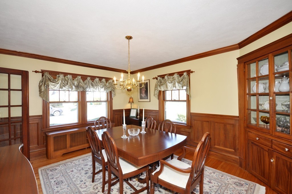 91 Ravine Road Medford, MA 02155 - Photo 9 of 28