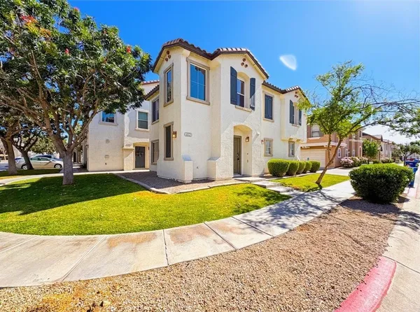 $1,750 | 9233 East Neville Avenue, Unit 1072, Mesa, AZ 85209