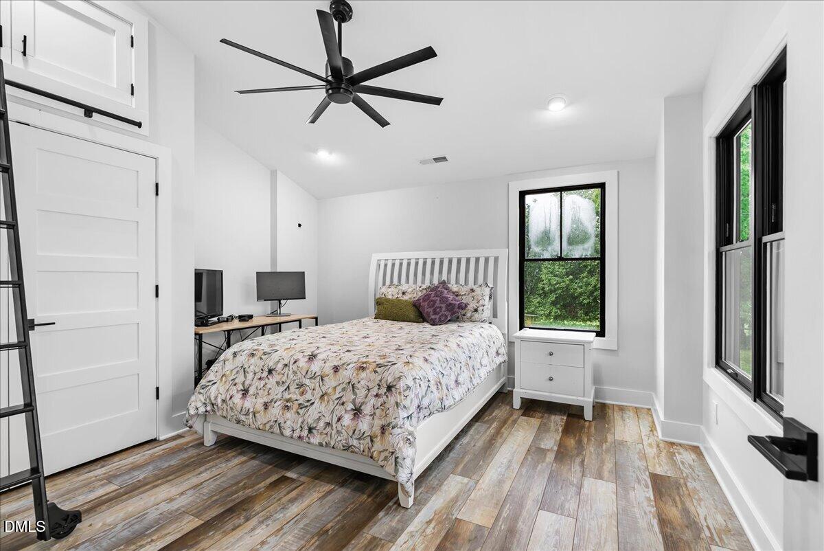 306 Hibernia Road Henderson, NC 27537 - Photo 13 of 33 18-DSC00062