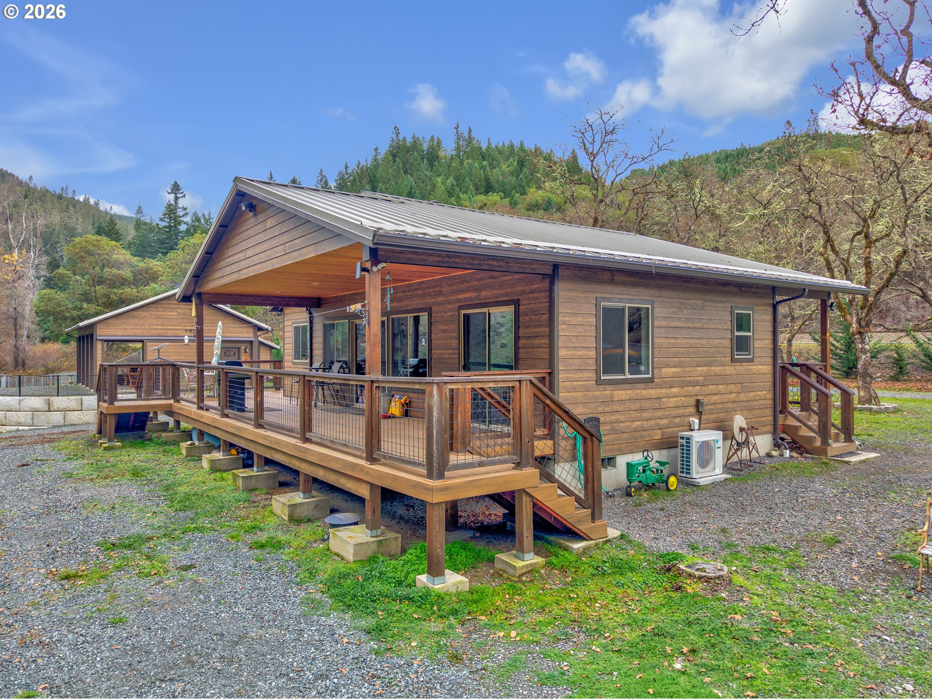 4696 Cow Creek Road Riddle, OR 97469 - Photo 1 of 48