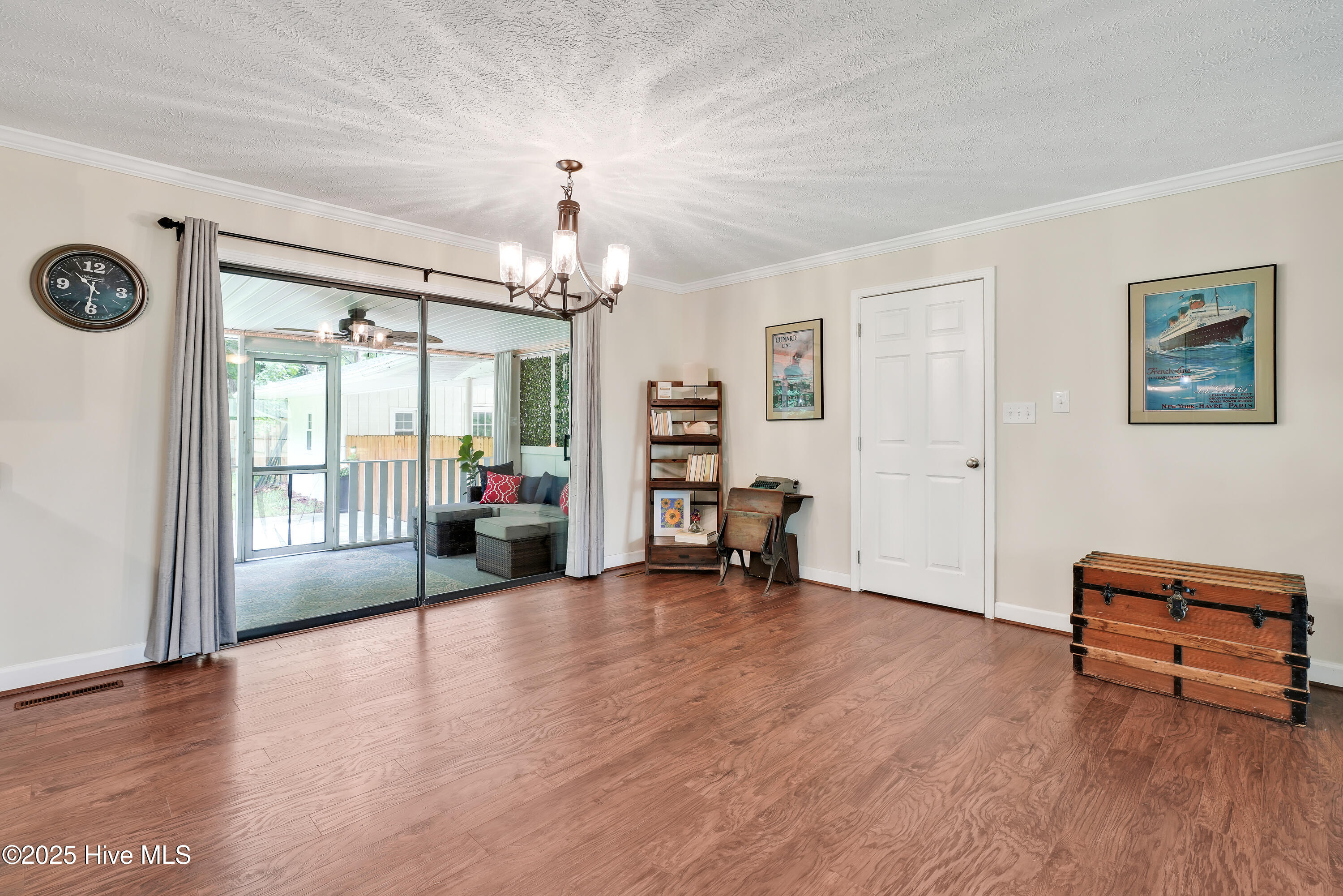 354 Golf Course Road Whiteville, NC 28472 - Photo 13 of 40 Dining Space