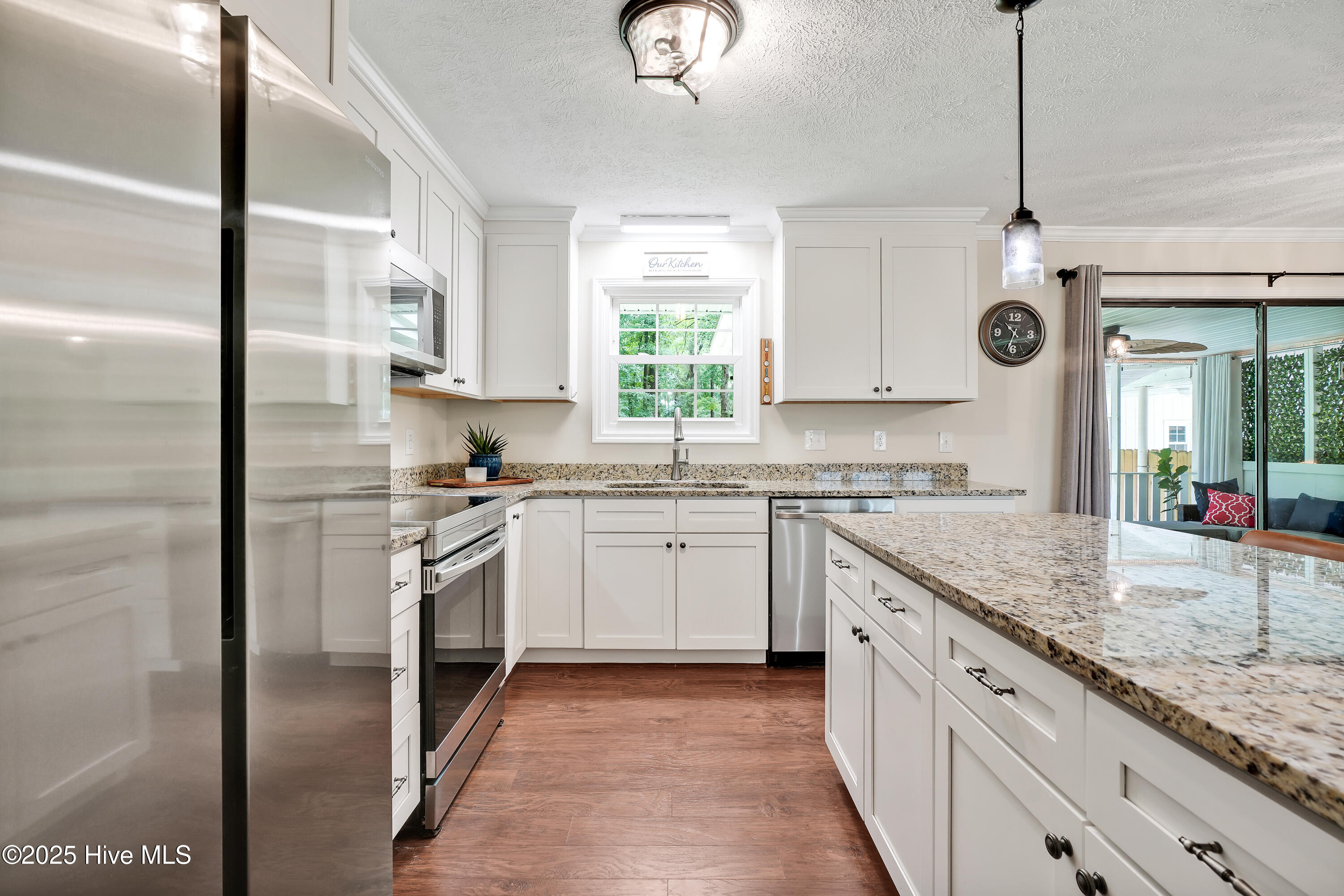 354 Golf Course Road Whiteville, NC 28472 - Photo 19 of 40 Kitchen Window