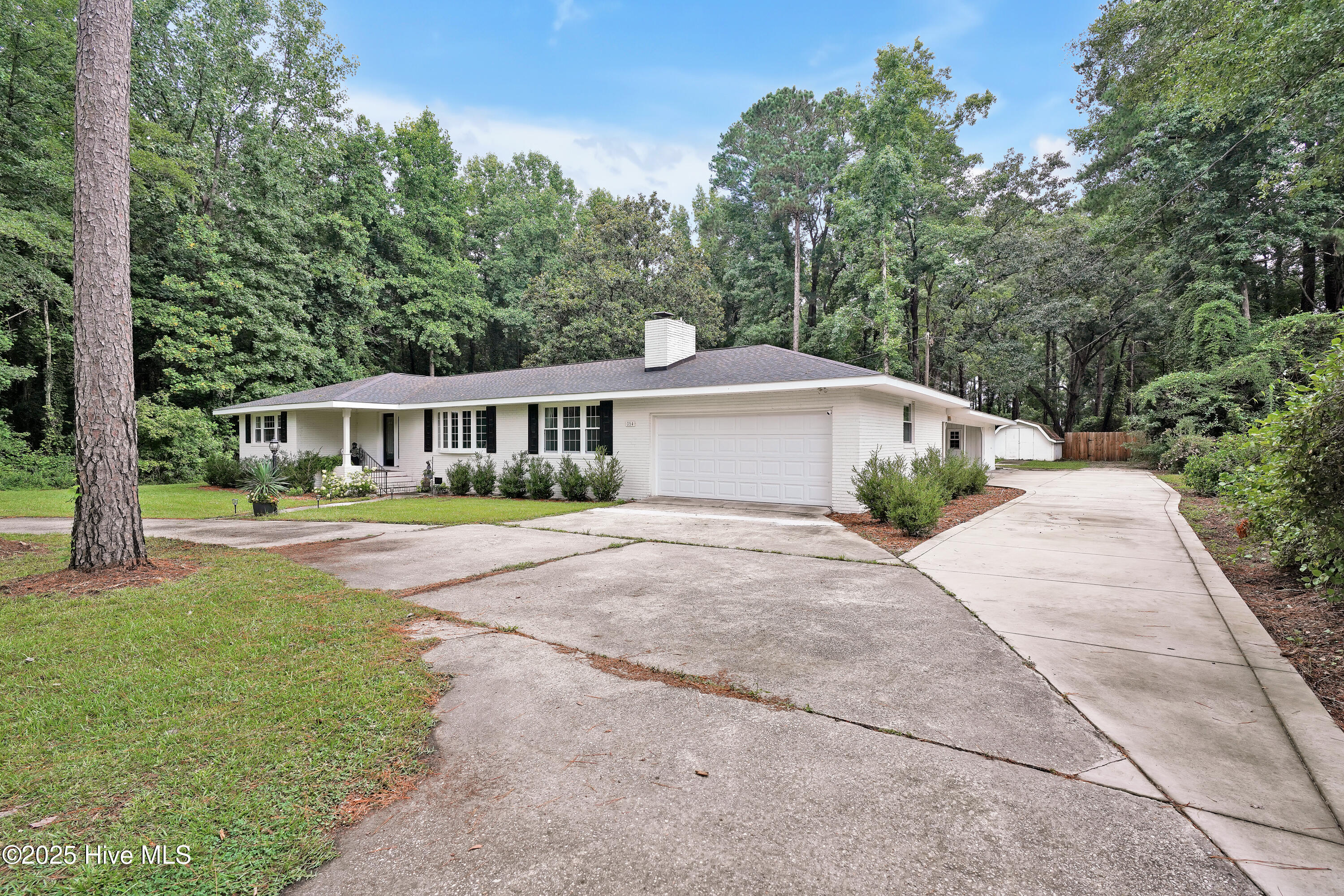 354 Golf Course Road Whiteville, NC 28472 - Photo 3 of 40 Circle Drive and Side Entry Carport