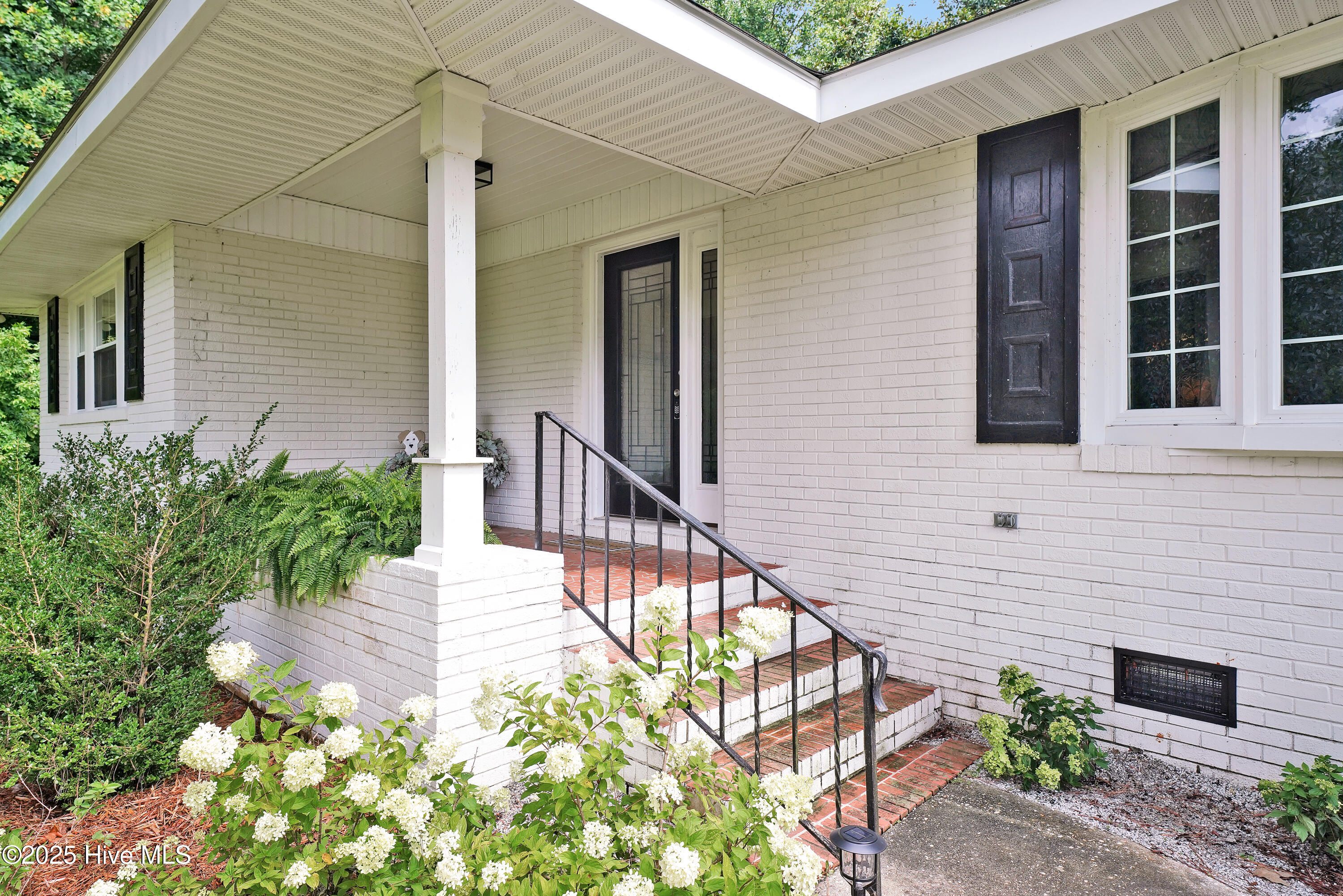 354 Golf Course Road Whiteville, NC 28472 - Photo 5 of 40 Covered Front Porch