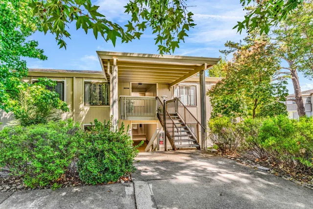 $317,900 | 1108 Fairlawn Court, Unit 6, Walnut Creek, CA 94595