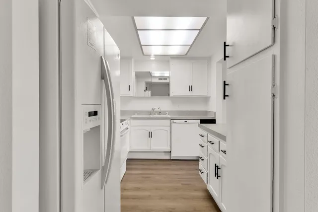 $317,900 | 1108 Fairlawn Court, Unit 6, Walnut Creek, CA 94595