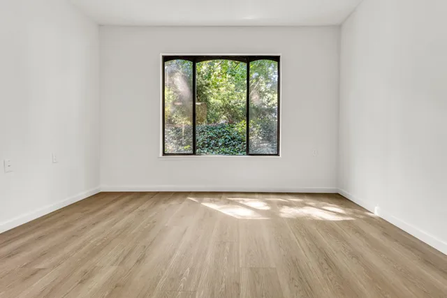 $317,900 | 1108 Fairlawn Court, Unit 6, Walnut Creek, CA 94595