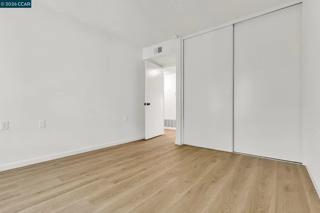 $317,900 | 1108 Fairlawn Court, Unit 6, Walnut Creek, CA 94595