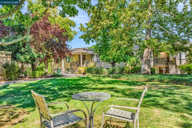 $317,900 | 1108 Fairlawn Court, Unit 6, Walnut Creek, CA 94595