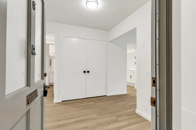 $317,900 | 1108 Fairlawn Court, Unit 6, Walnut Creek, CA 94595