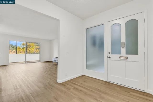 $317,900 | 1108 Fairlawn Court, Unit 6, Walnut Creek, CA 94595