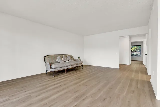 $317,900 | 1108 Fairlawn Court, Unit 6, Walnut Creek, CA 94595