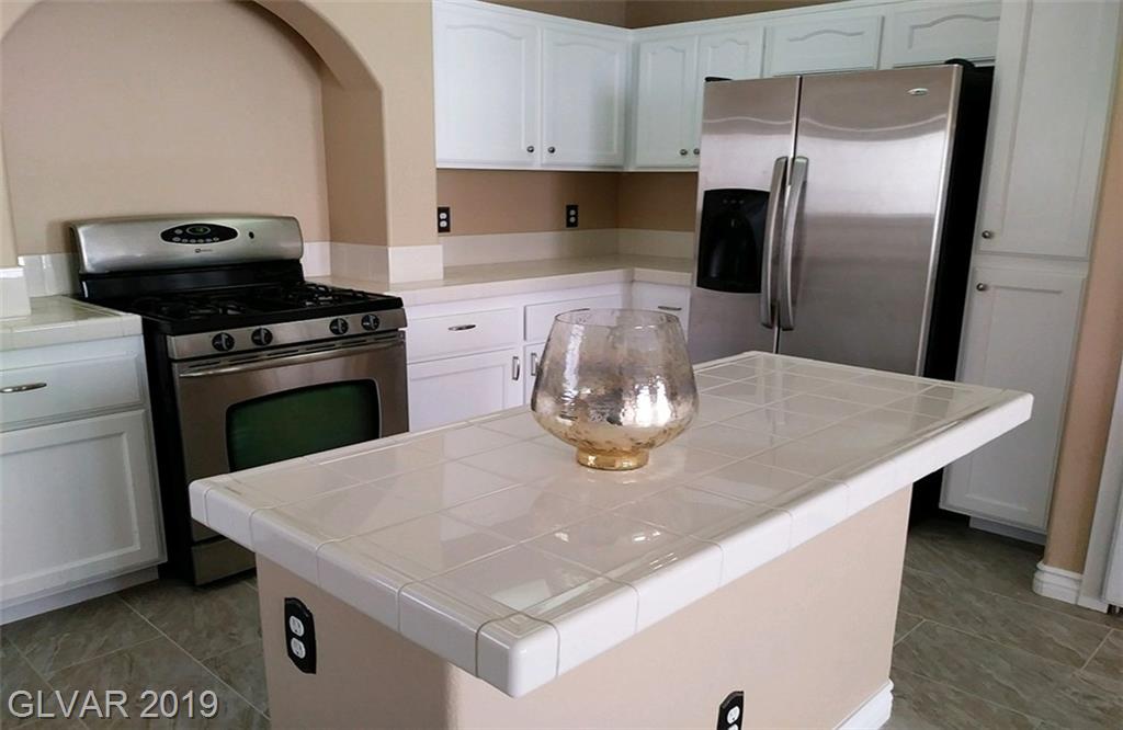 7307 Cestrum Road Las Vegas, NV 89113 - Photo 3 of 16
