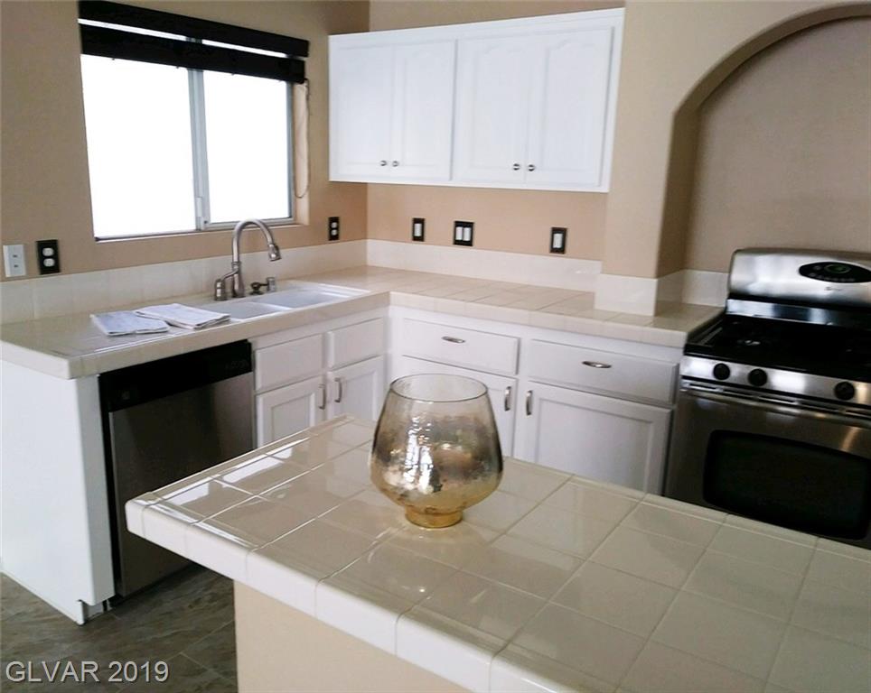 7307 Cestrum Road Las Vegas, NV 89113 - Photo 6 of 16