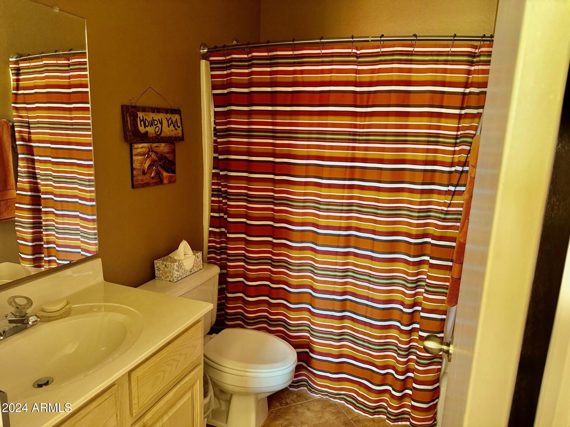 14300 West Bell Road, Unit 240 Surprise, AZ 85374 - Photo 9 of 16 Primary Bath 2-!