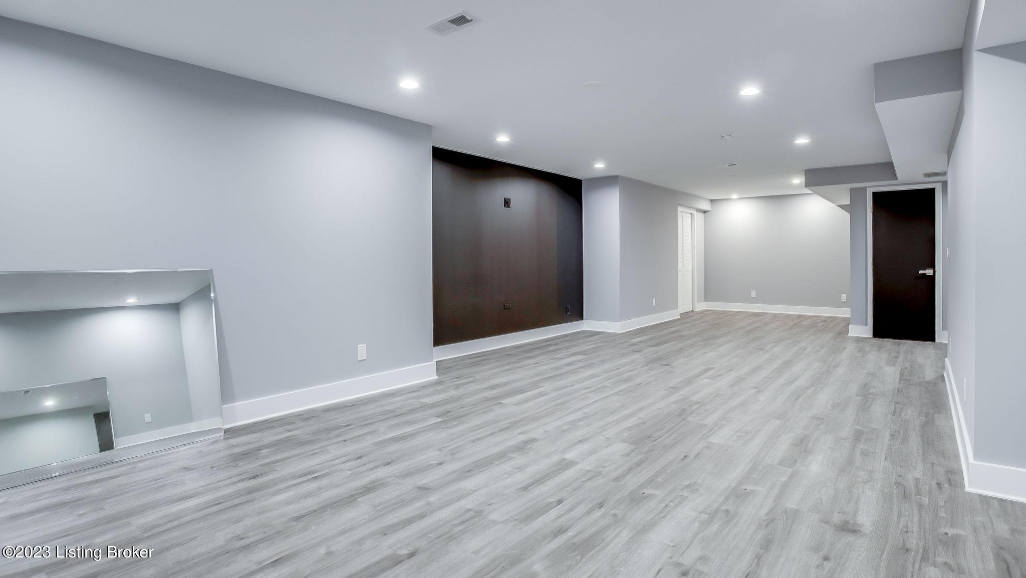 10404 Long Home Road Louisville, KY 40291 - Photo 47 of 71 10404_LongHomeRd_40291_611