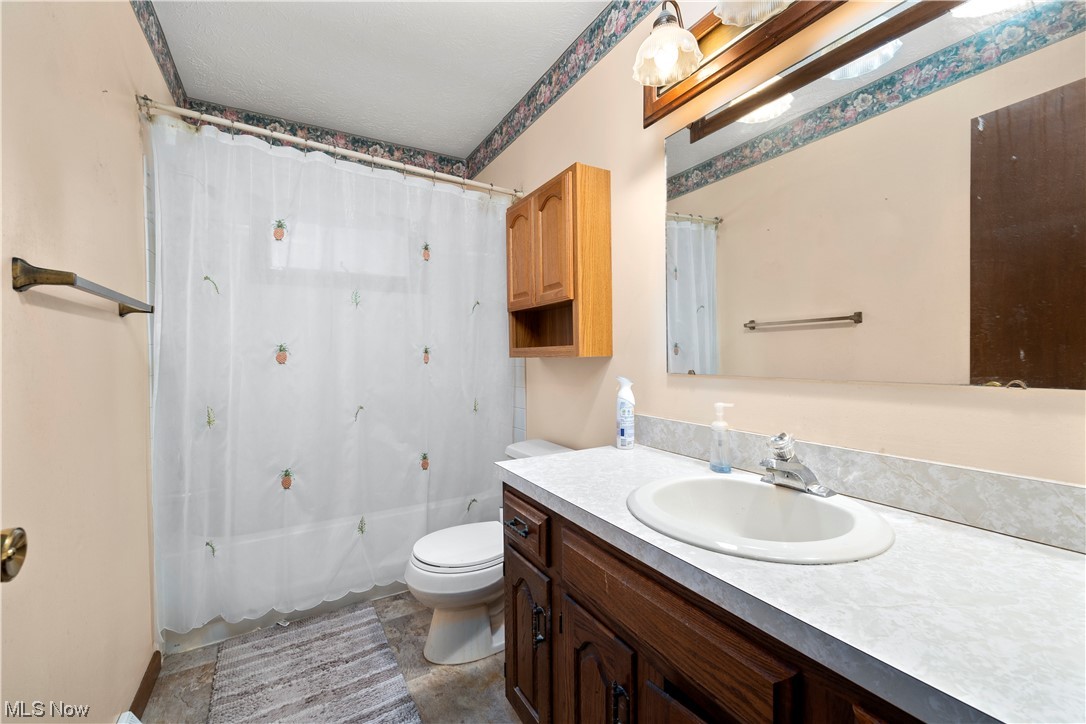 11651 Robson Road Grafton, OH 44044 - Photo 35 of 49 Gallery Image 35