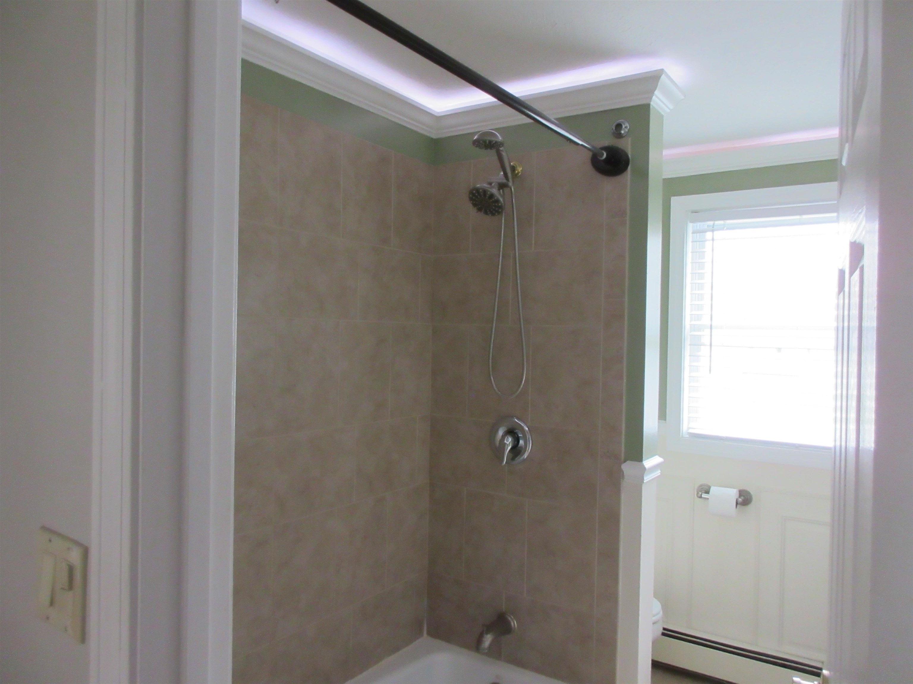 4 Westgate Road Derry, NH 03038 - Photo 20 of 32