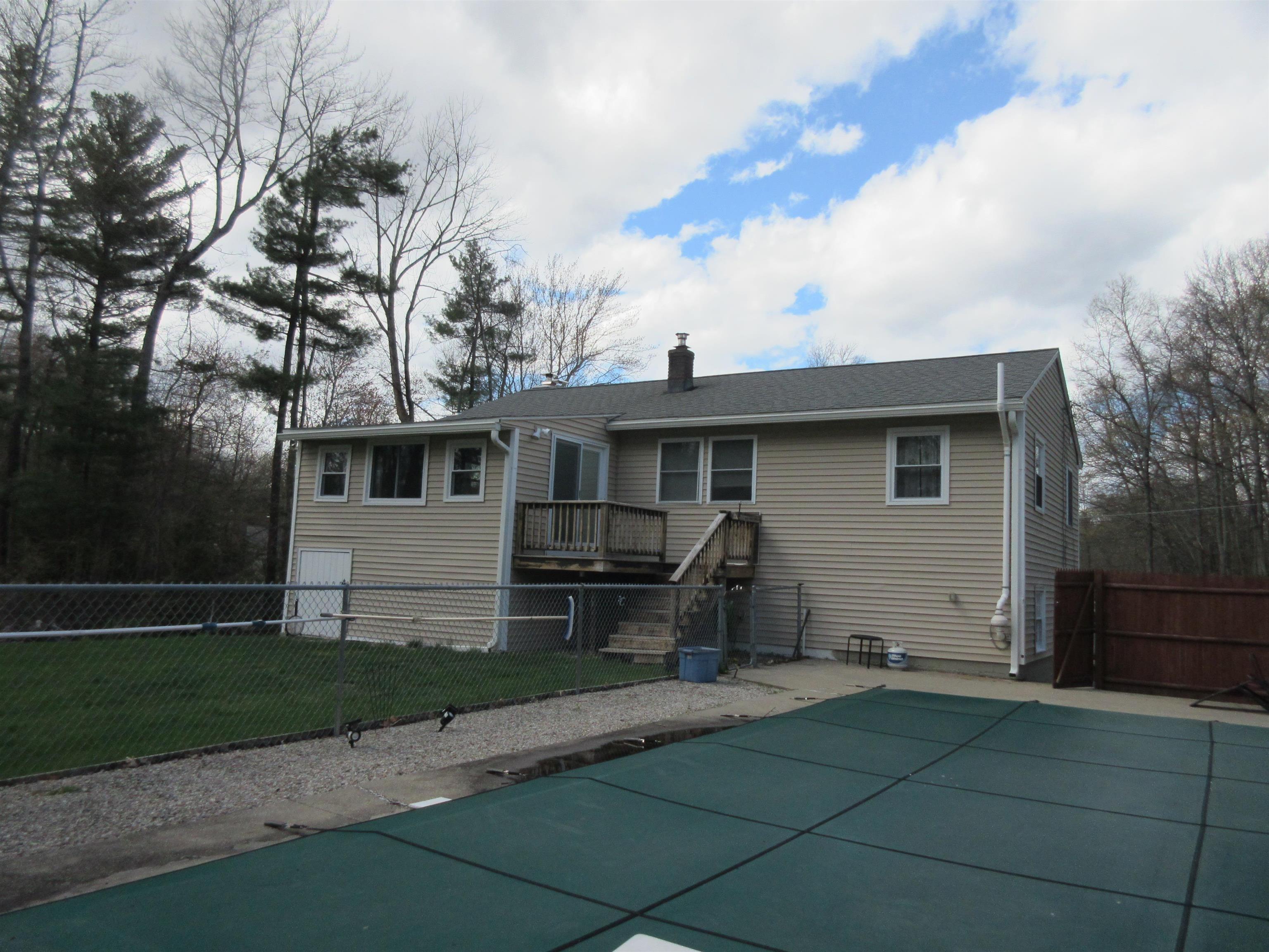 4 Westgate Road Derry, NH 03038 - Photo 9 of 32