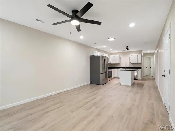 $229,000 | 45 East Oak Street, St. Clair, MO 63077