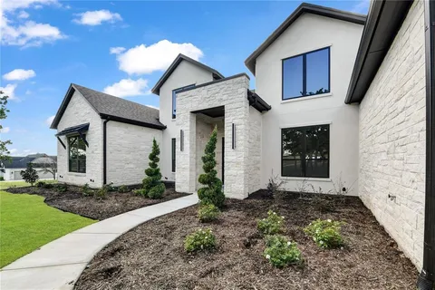 $924,900 | 1035 Estancia Boulevard, Weatherford, TX 76088