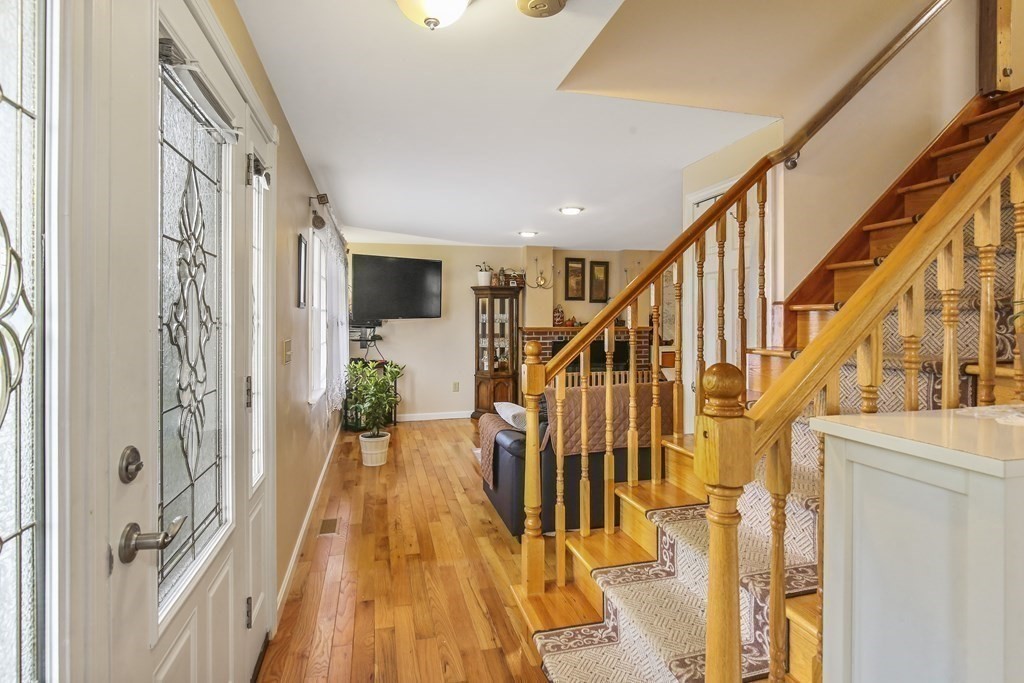 31-33 George Saint Extension Webster, MA 01570 - Photo 14 of 31 Gallery Image 14