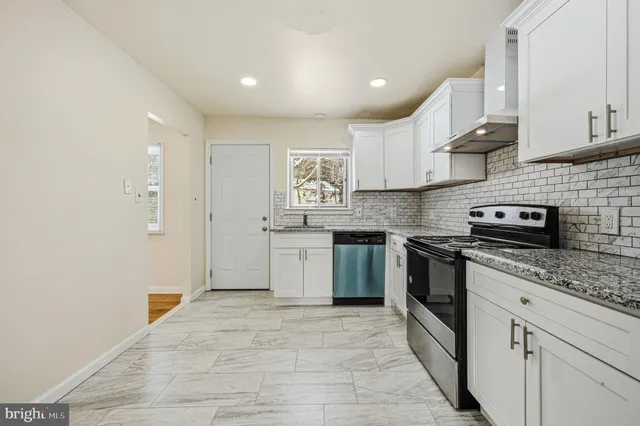 $2,800 | 2651 Abington Road, Wilmington, DE 19810