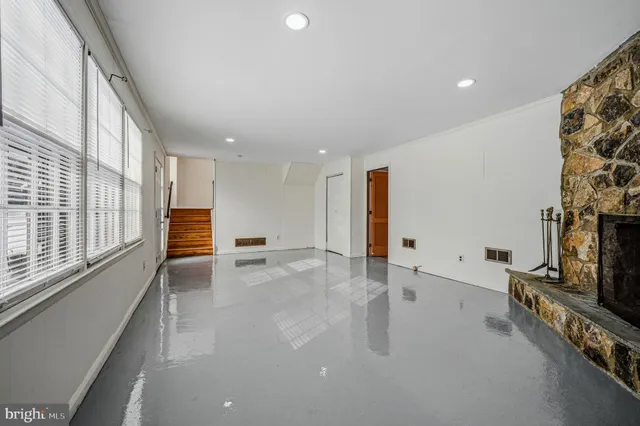 $2,800 | 2651 Abington Road, Wilmington, DE 19810