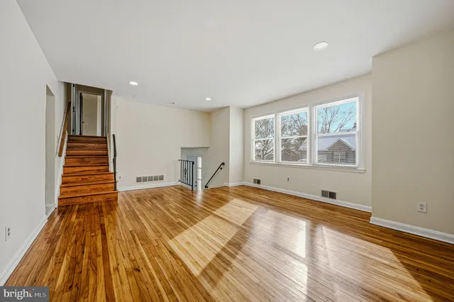 $2,800 | 2651 Abington Road, Wilmington, DE 19810