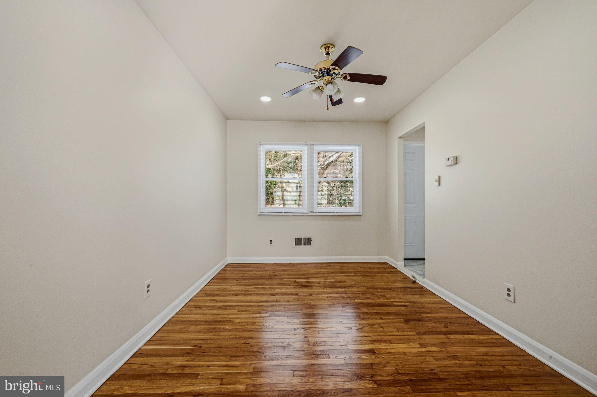 2651 Abington Road Wilmington, DE 19810 - Photo 8 of 32