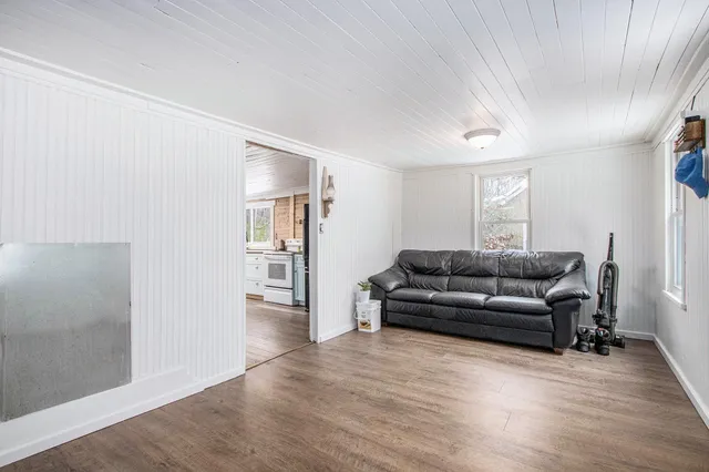 $88,000 | 389 Parker Avenue, Benton Harbor, MI 49022