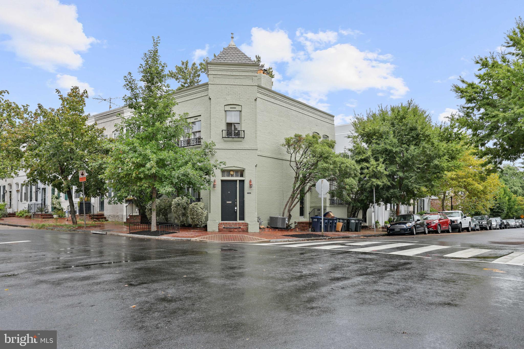 2731 Dumbarton Street Northwest, Washington, DC 20007 Compass