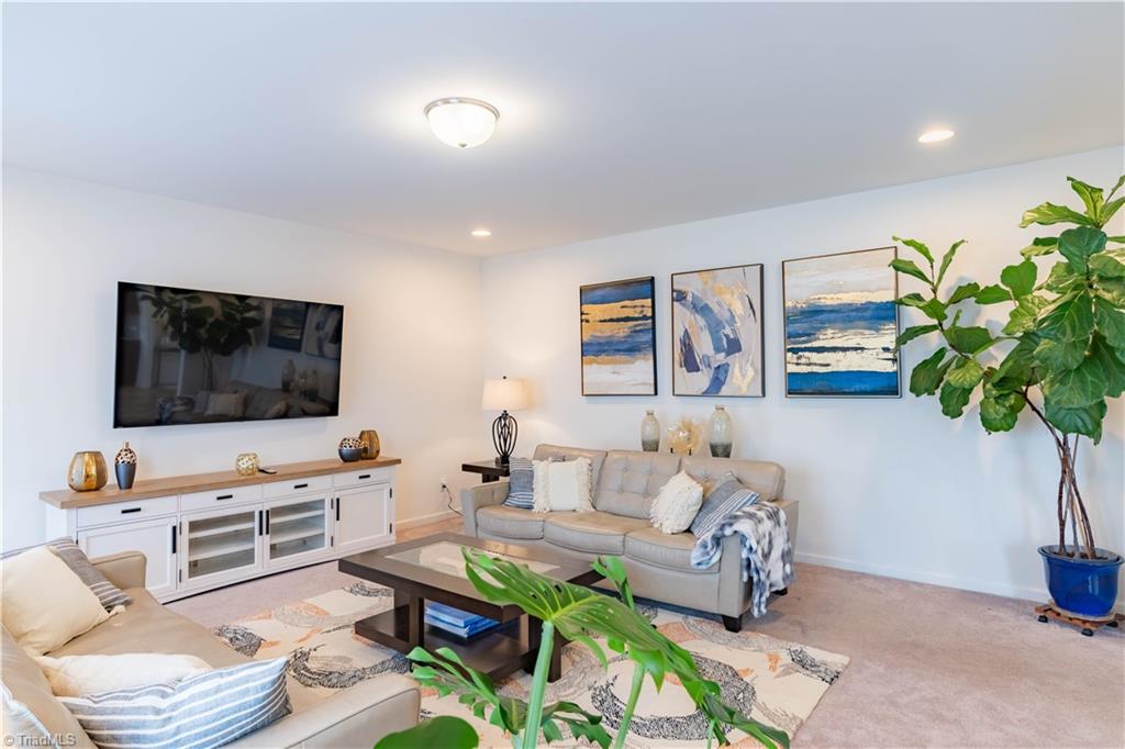 632 Wrenn Forest Street High Point, NC 27260 - Photo 29 of 36