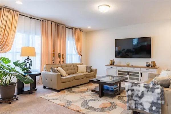 $472,500 | 632 Wrenn Forest Street, High Point, NC 27260