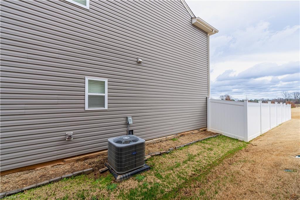 632 Wrenn Forest Street High Point, NC 27260 - Photo 31 of 36
