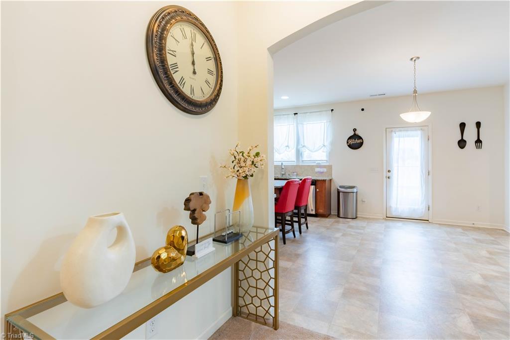 632 Wrenn Forest Street High Point, NC 27260 - Photo 8 of 36