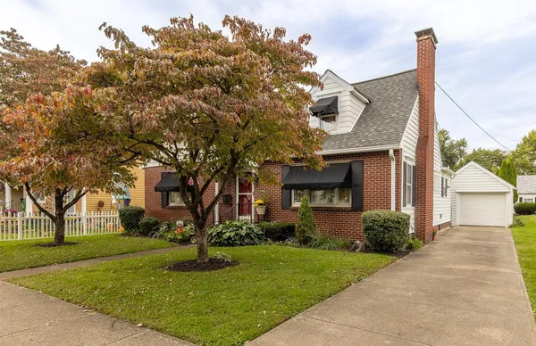 $462,500 | 623 East 5th Avenue, Lancaster, OH 43130
