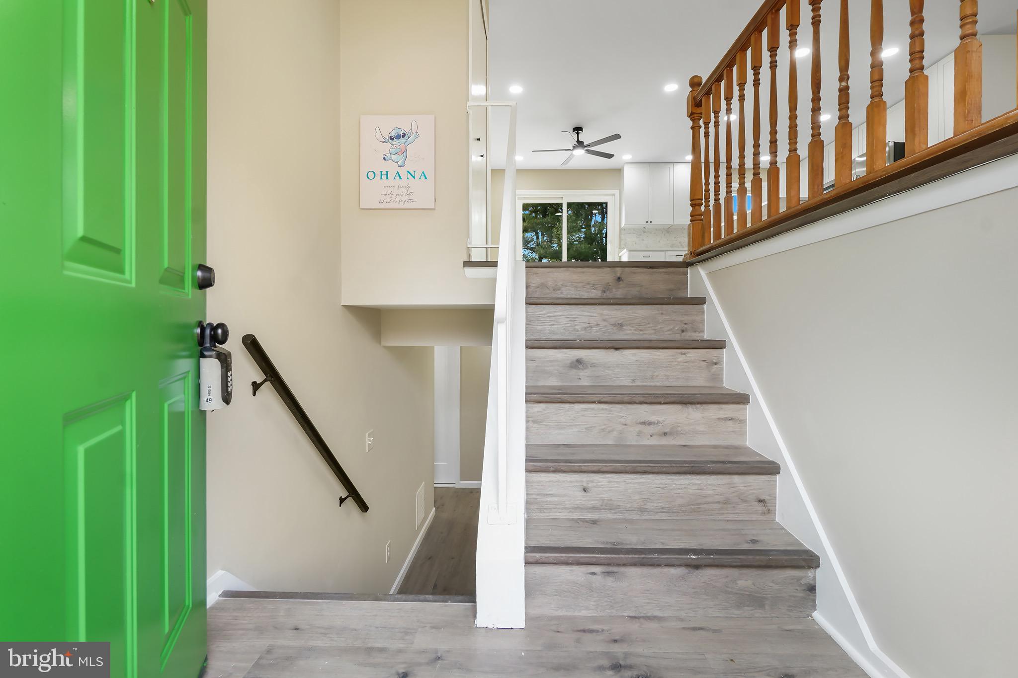 103 Strongwood Road Owings Mills, MD 21117 - Photo 3 of 30 Foyer