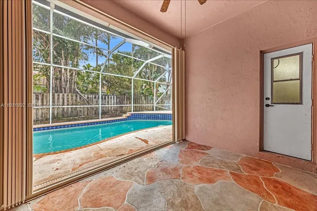 $5,800 | 17062 Northwest 16th Street, Pembroke Pines, FL 33028