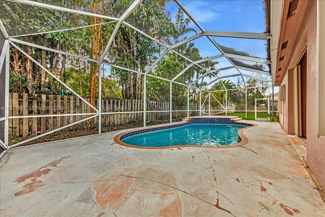 $5,800 | 17062 Northwest 16th Street, Pembroke Pines, FL 33028