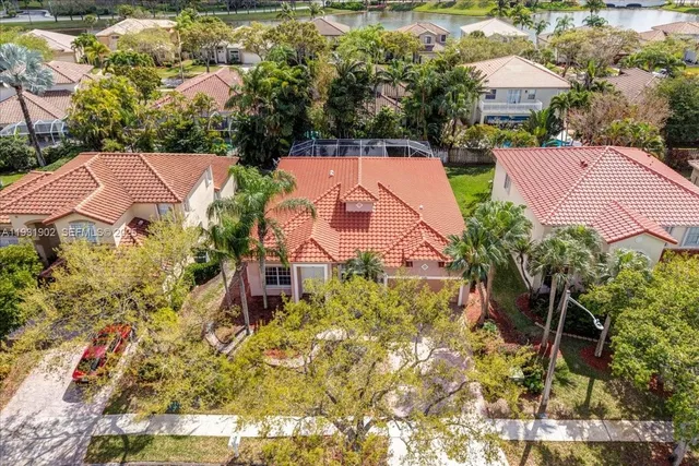 $5,800 | 17062 Northwest 16th Street, Pembroke Pines, FL 33028